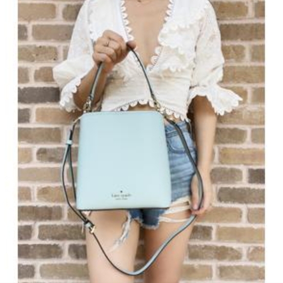 Kate Spade ♠️ Gray Darcy Medium Bucket Crossbody Tote - Picture 5 of 15